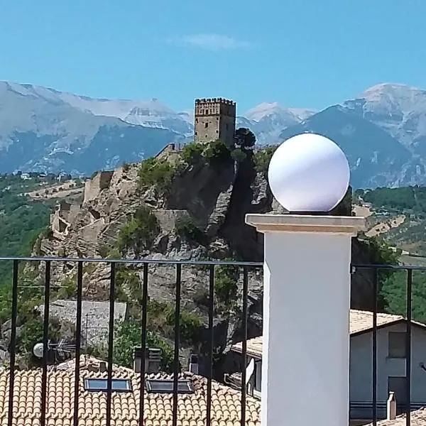 Primae Noctis Rooms, hotel v destinácii Roccascalegna