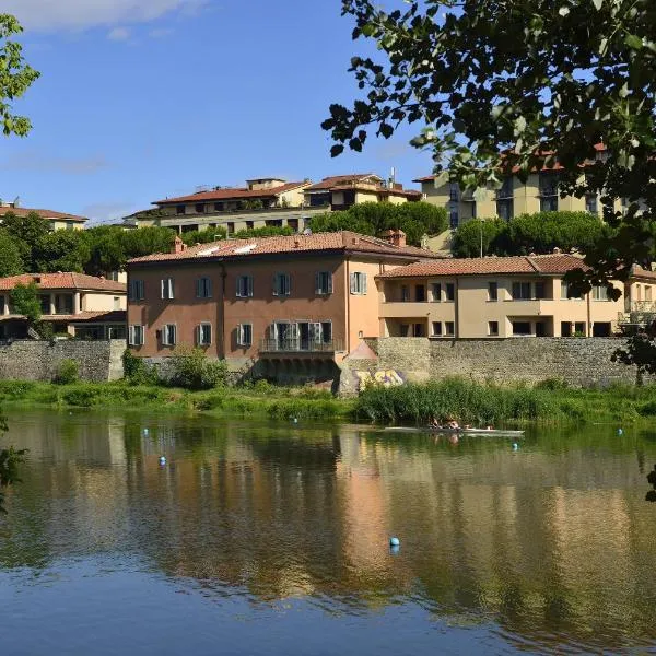 ヴィレ スラーノ（Ville Sull'Arno）、フィレンツェのホテル