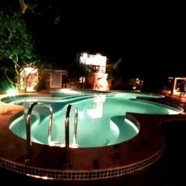 Imbassai - Casa Alto Padrão completa - Condominio Fechado - A1B1, hotel in Imbassai