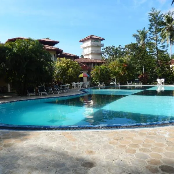 拉蒙尼卡別墅，亞洪加拉的飯店