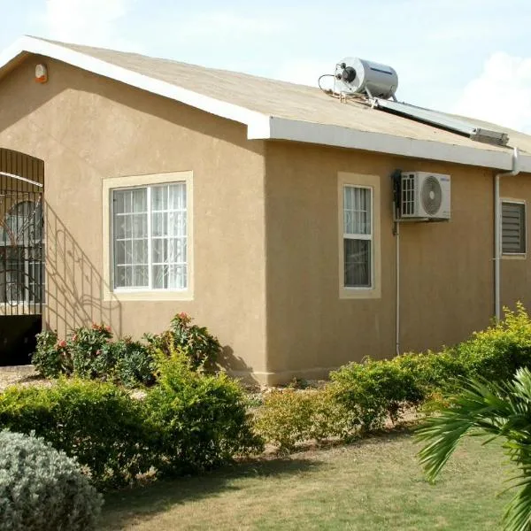 Sassy Diamond Crest, hotel v destinaci Portmore
