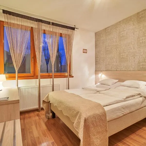 Oázis Apartmanok, hotel v destinaci Mórahalom