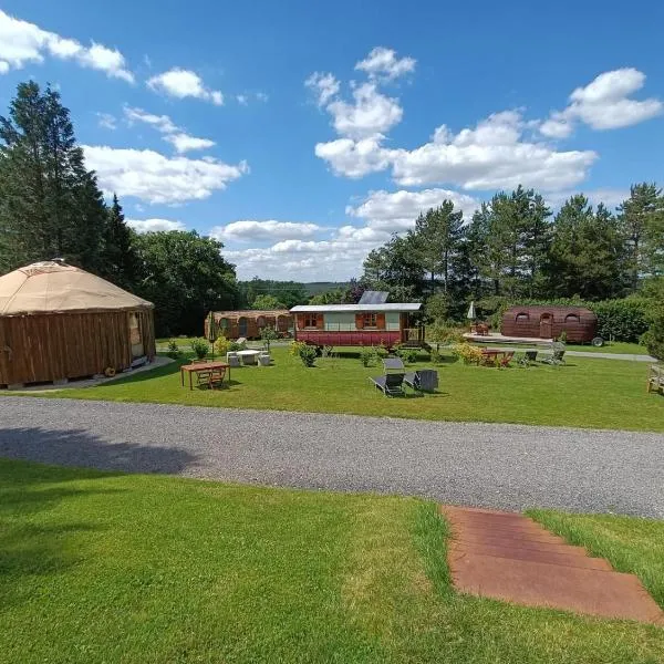 les Refuges du Chalet: Sart-lez-Spa şehrinde bir otel