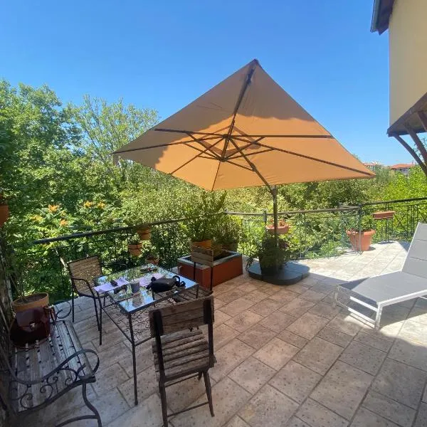 The House by the River Luxury Villa, hotel v destinaci Veria