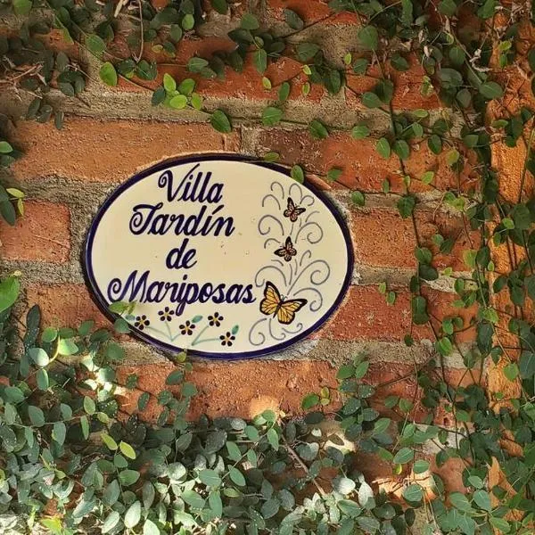 Casita Jardin de Mariposas El Tuito, hotel en El Tuito