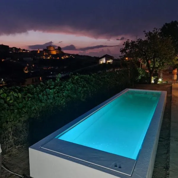 Villa Laura, hotel v destinaci Castellinaldo