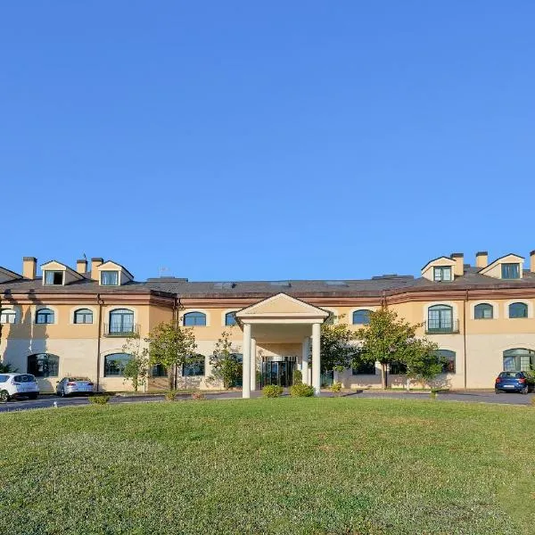 Hotel Ávila Golf, ξενοδοχείο στην Άβιλα
