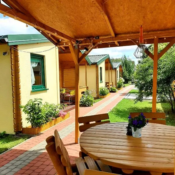 Domki nad morzem w Sianożętach, hotel in Sianozety