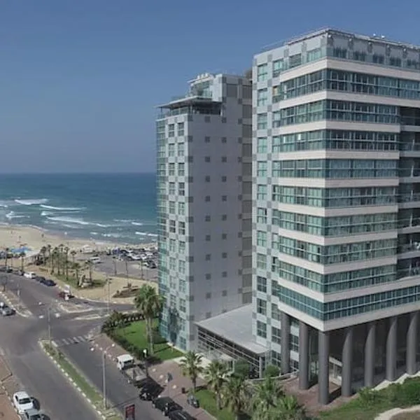 Oceanus apartment hotel, hotel v destinaci Herzelia