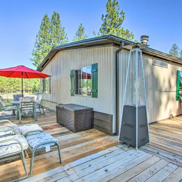 Cozy Chiloquin Retreat Less Than 30 Mi to Crater Lake!, hotel v destinaci Chiloquin