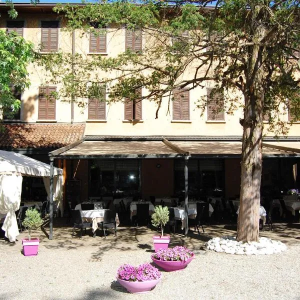 Albergo Ristorante Sant'Eustorgio, hotel en Arcore
