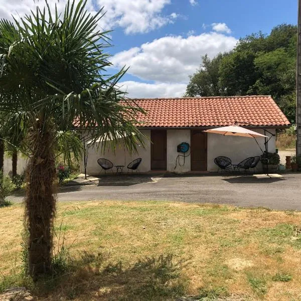 Chez Anidé, hotel in Maulichères