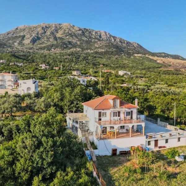 Villa Guesthouse Luna, hotel v destinaci Pečurice