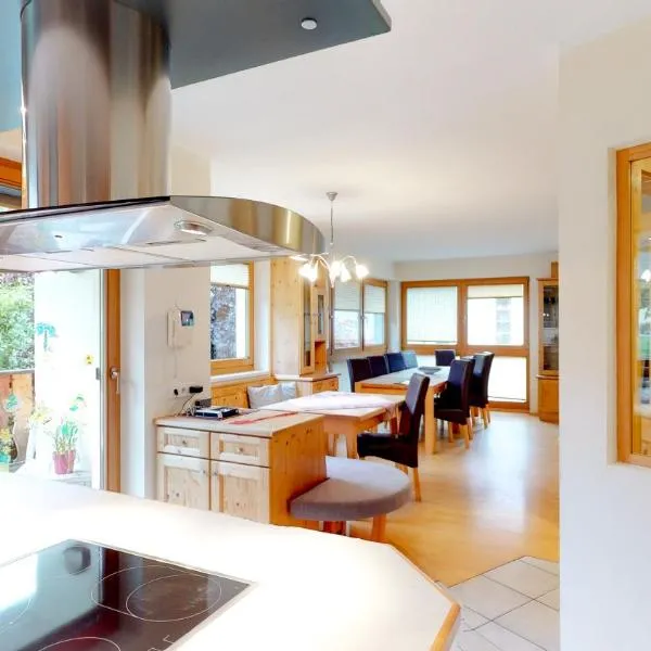 Ferienhaus Monz, hotel v destinaci Pfunds