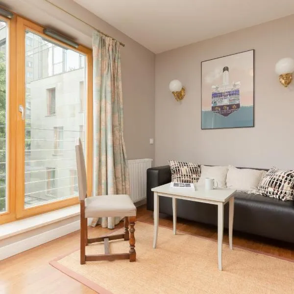 Elegancki Apartament w Centrum Gdyni z Parkingiem by Noclegi Renters, hotel a Gdynia
