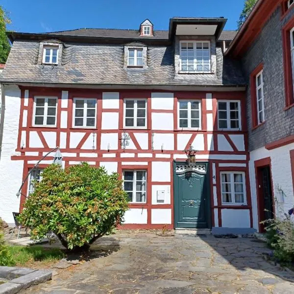 Felsenkeller - Brauerei, Hotel in Monschau