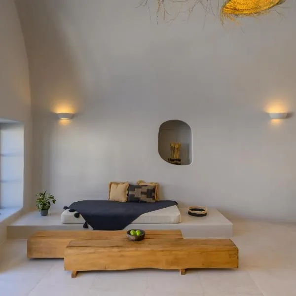 Elements Cave Suites, hotel v destinaci Megalokhori