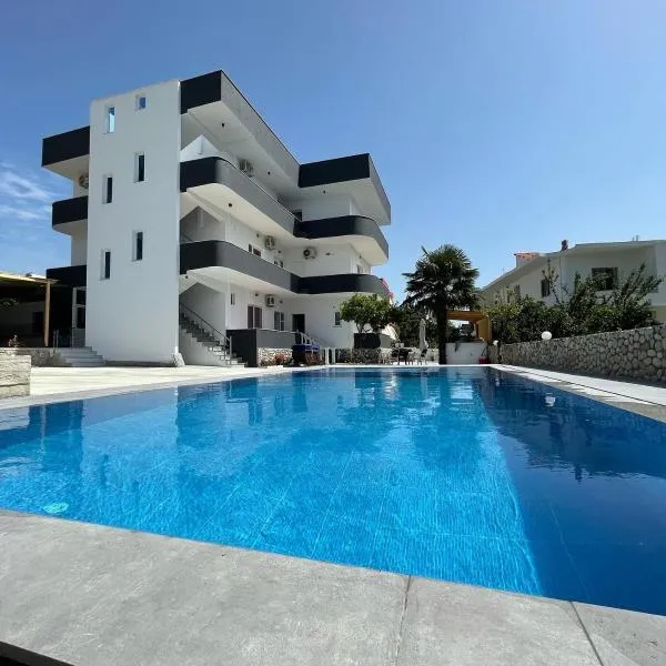 Hotel Villa Ruci, hotel v destinaci Ksamil