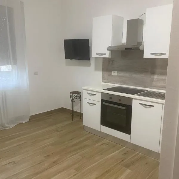 BeB via Sardegna – hotel w mieście Legnano