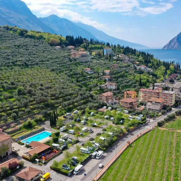 Camping Brione, hotel v destinaci Riva del Garda
