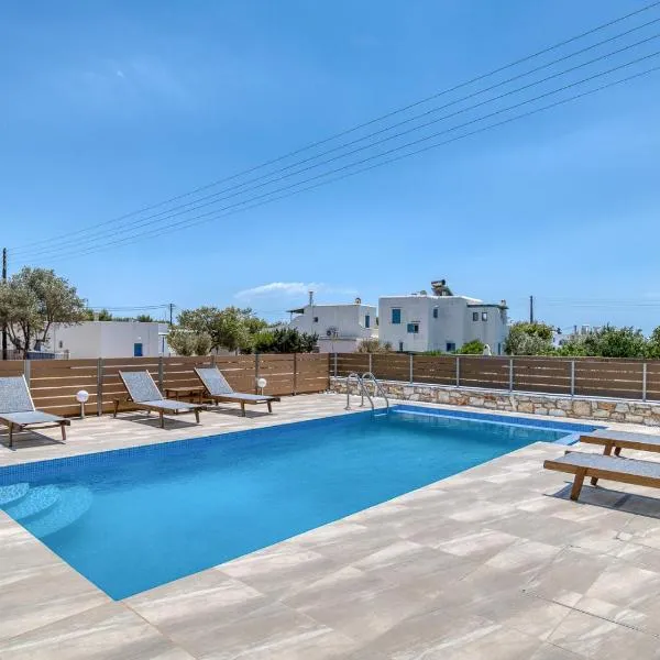 Ippocampos Seaside Serenity - Unwind at Paros Poolside Retreats, hotelli kohteessa Aliki