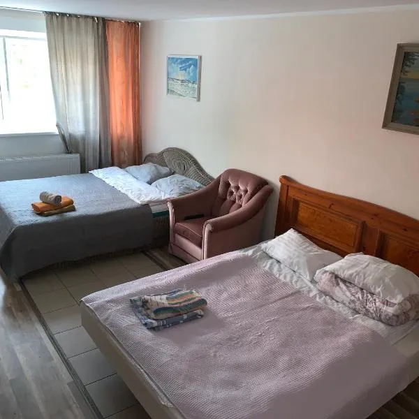 K65, Nice 1-bedroom apartment - 2 big beds, hotel a Igevere