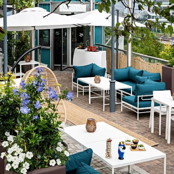 Pullman Paris La Défense, hotel v Courbevoie