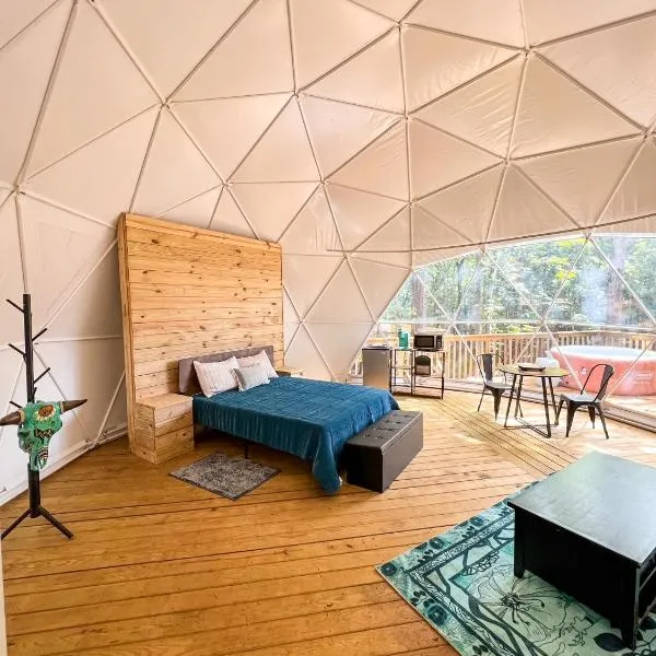 Broad River Campground Cabins & Domes, hotel v destinaci Boiling Springs