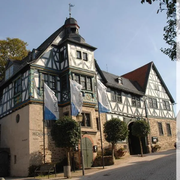 Restaurant & ****Hotel HÖERHOF: Niedernhausen şehrinde bir otel