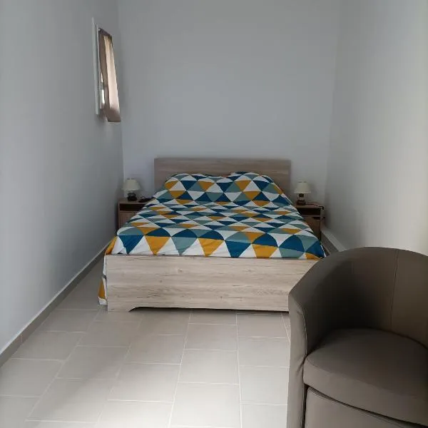 La Grimodière Chambre en rez de chaussée, hotell i Ranville