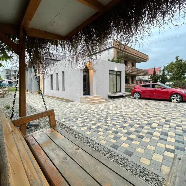 Sunny Huts, hotel v destinaci Kobuleti