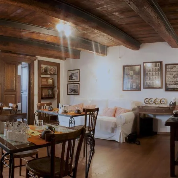 Il Tomolo, hotel em Capracotta