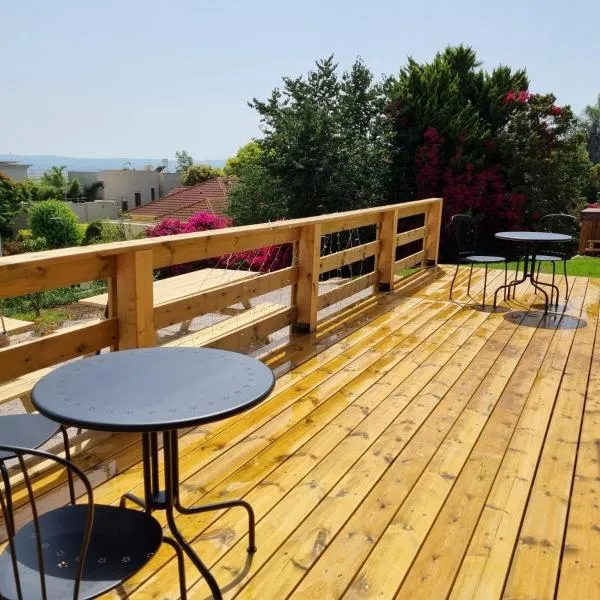 בית בעמק, hotel v destinaci Merhavyāh
