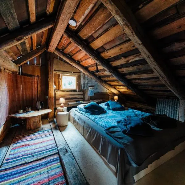 Pilsētas glempings - "Šķūņaugša", hotell Valmieras
