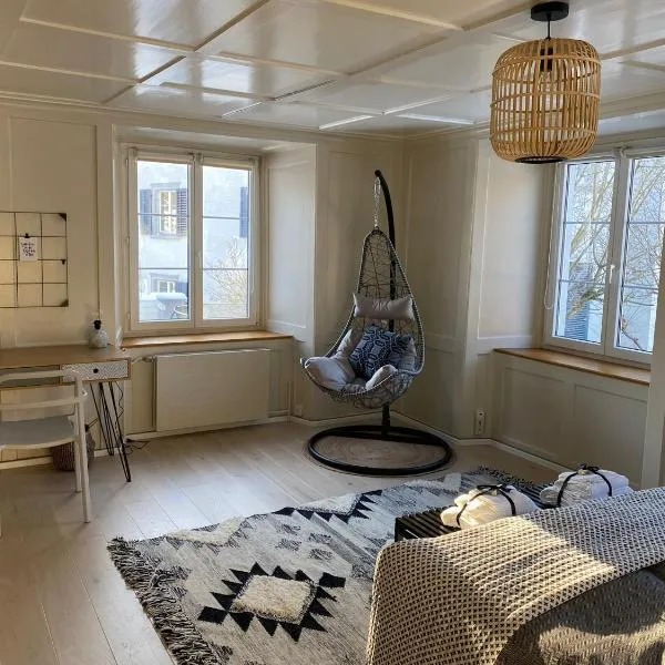 Ferienwohnung Blumerhaus in Mitlödi, hotel v destinaci Mitlödi