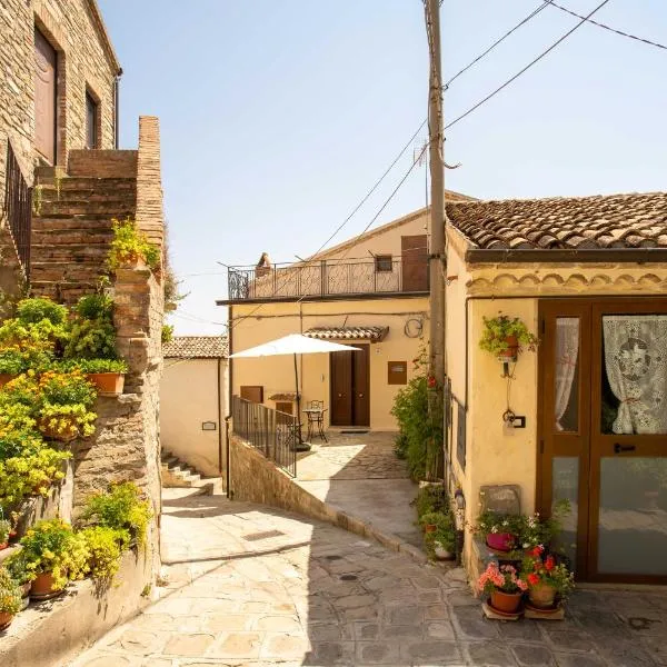 Il Paesaggio Lunare, hotel in SantʼArcangelo