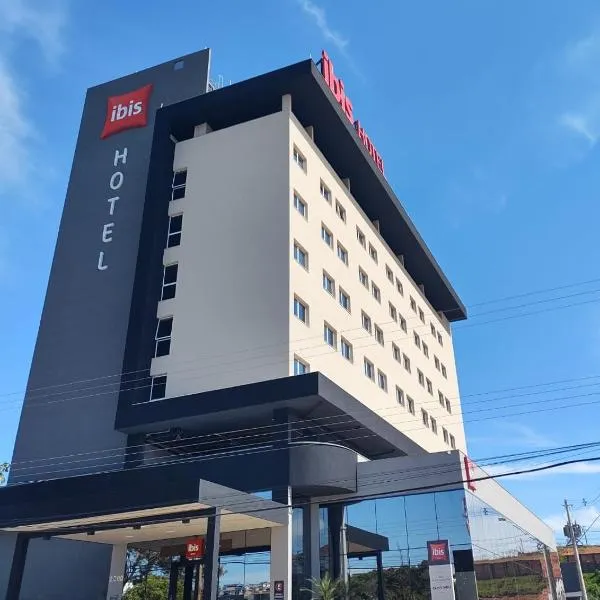 ibis Nova Serrana, hotell sihtkohas Nova Serrana