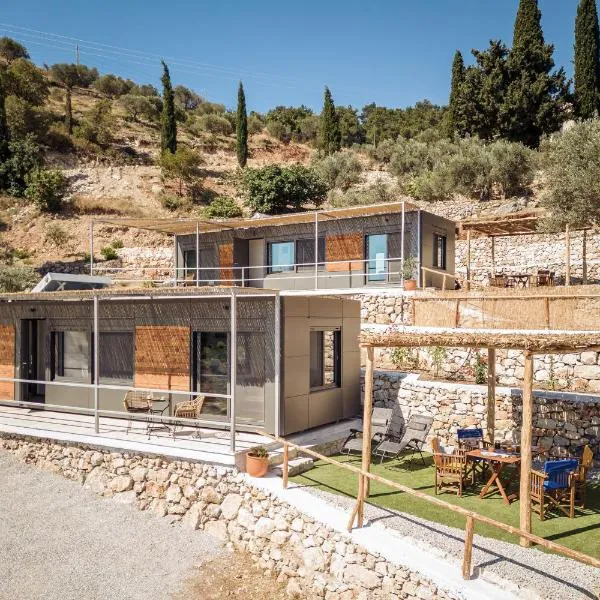 Blue Garden Samos Apartments, hotel in Samos