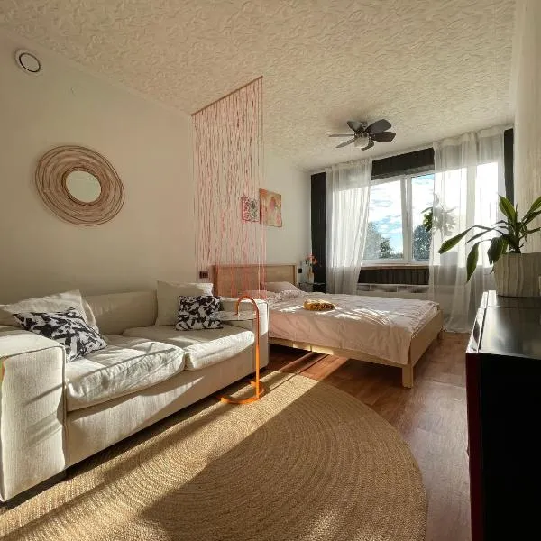 Nice apartment in Maardu, hotel a Maardu