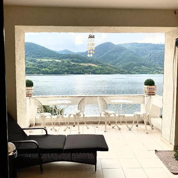 Zarzuela, hotel v destinaci Oršava