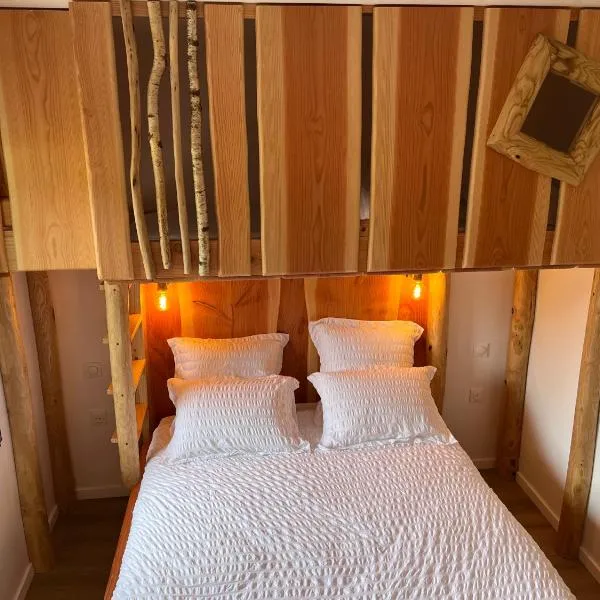 LE DOMAINE DES CYGNES, hotel v destinaci Lamballe