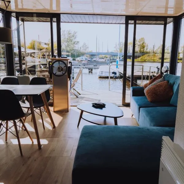 Holiday Home Campi 400 by Interhome, hotel in Uitgeest