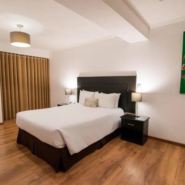 El Polo Apart Hotel & Suites, hotel v destinácii La Tablada