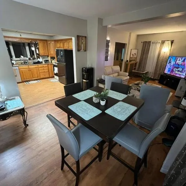 스크랜턴에 위치한 호텔 4 bedrooms & 2 bathrooms “Dhanu’s place”