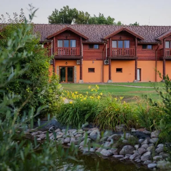 Tri Duby Golf Apartments, hotel v destinaci Badín