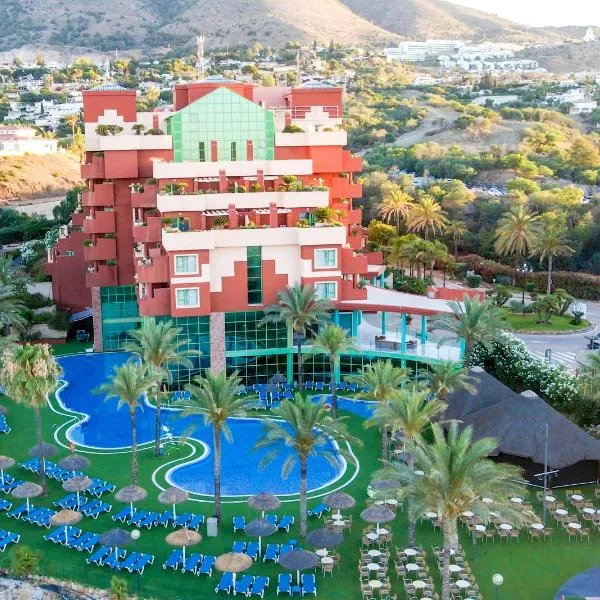 Holiday World RIWO Hotel., hótel í Benalmadena