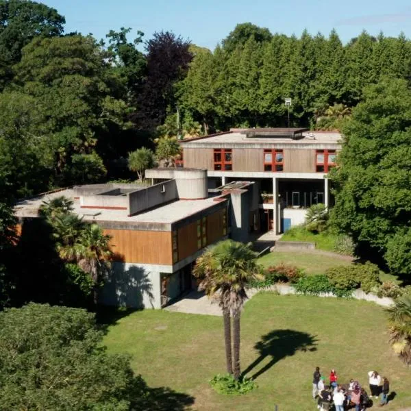 OSTAL Brest - Auberge de jeunesse du Moulin Blanc, hotel v destinaci Brest