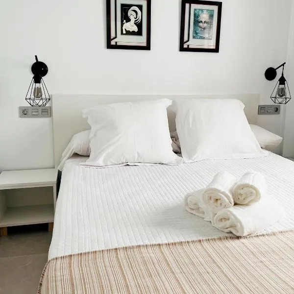 Hostal Las Palmas, hotel en Carboneras