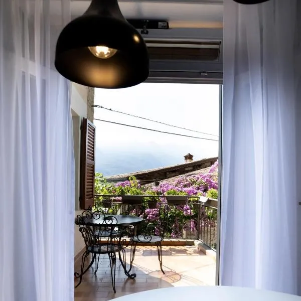 Appartamento Scalinata San Rocco, hotel v destinaci Limone sul Garda