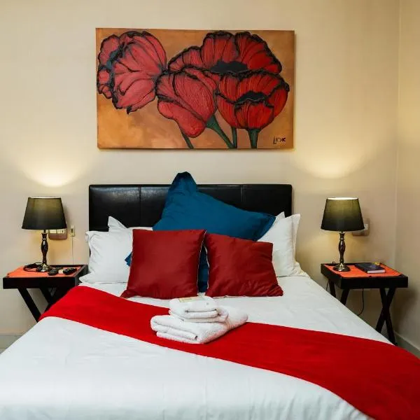 Dog Friendly Bed and breakfast $Upington - $Riverbank Lodge